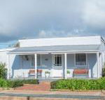 The Rested Guest 3 Bedroom Cottage West Wyalong - Holiday Great Ocean Road
