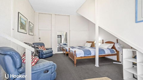 Yacaaba Beautiful Waterfront Location - Holiday Great Ocean Road 4