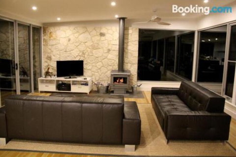 DEstrees Bay Beach House - Holiday Great Ocean Road 2