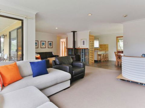 Take Time At Hyams Beach 4pm Check Out Sundays - Holiday Great Ocean Road 2