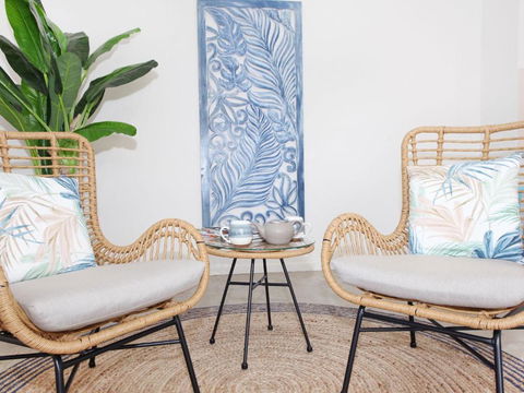 April 19 4 Bedroom Home On Canal With Pool Pontoon Aircon & WiFi! - Holiday Great Ocean Road 1