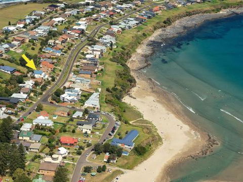 VIEWTOPIA Gerroa 4pm Check Out Sundays - Holiday Great Ocean Road 1
