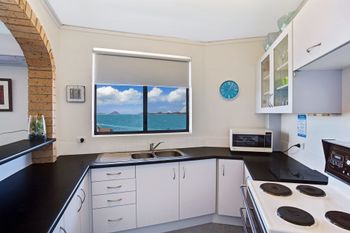 Triview Unit 10 1 Mitchell Street - Holiday Great Ocean Road 2