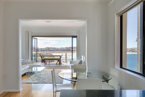 Ultimate Bondi Escape - Holiday Great Ocean Road 3