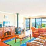 HAIS18G Riverside Delight - Holiday Great Ocean Road 0