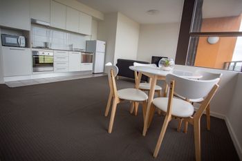 Watt Street 1 BR Apartment W Ocean Views - Holiday Great Ocean Road 6