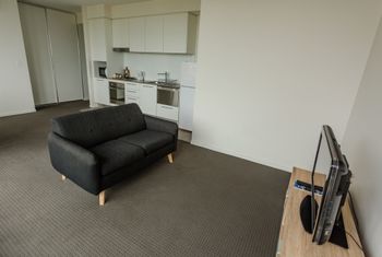 Watt Street 1 BR Apartment W Ocean Views - Holiday Great Ocean Road 5