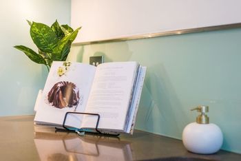 Spacious Home In New Farm For 6 W Parking - Holiday Great Ocean Road 5