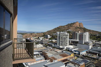 Holiday Inn Townsville - Holiday Great Ocean Road 6