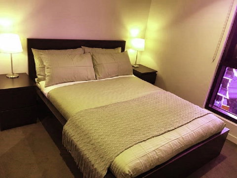 Southbank Platinum Tower Apartment - Holiday Great Ocean Road 6