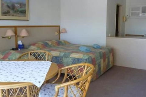 Alice Motor Inn - Holiday Great Ocean Road 7
