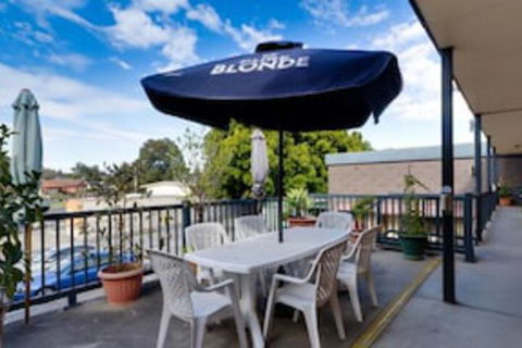 Enfield Motor Inn - Holiday Great Ocean Road 0