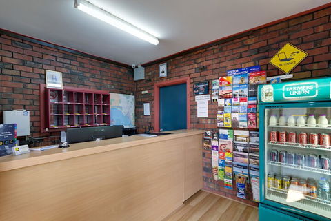 Enfield Motor Inn - Holiday Great Ocean Road 4