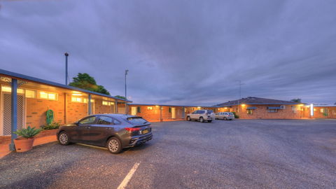 Jacaranda Motor Lodge - Holiday Great Ocean Road 4