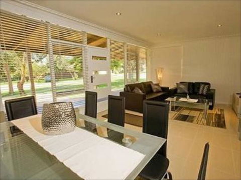 Phillip Island Accommodation - Holiday Great Ocean Road 2