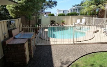 Mollymook Surfbeach Motel And Apartments - Holiday Great Ocean Road 2