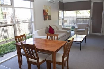 Central Shepparton Apartments - Holiday Great Ocean Road 4