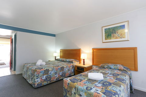 Reef Resort Motel - Holiday Great Ocean Road 2