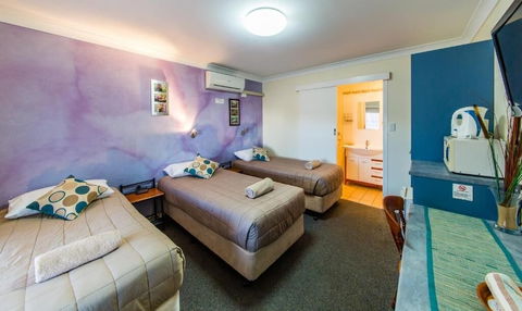 Kingaroy Country Motel - Holiday Great Ocean Road 3