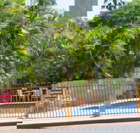 Emerald Gardens Motel  Apartments - Holiday Great Ocean Road