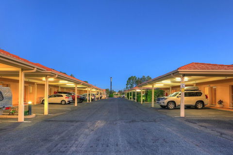 Country Roads Motor Inn Goondiwindi - Holiday Great Ocean Road 4