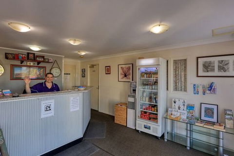 Country Roads Motor Inn Goondiwindi - Holiday Great Ocean Road 6