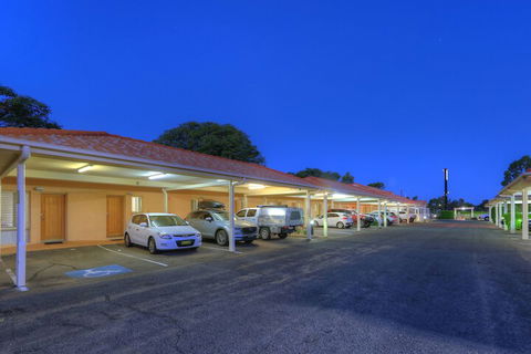 Country Roads Motor Inn Goondiwindi - Holiday Great Ocean Road 2