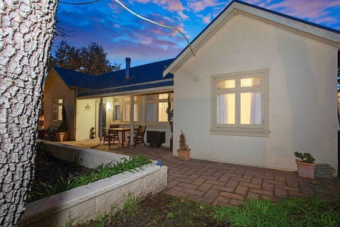 Hahndorf House B&B - Holiday Great Ocean Road 1