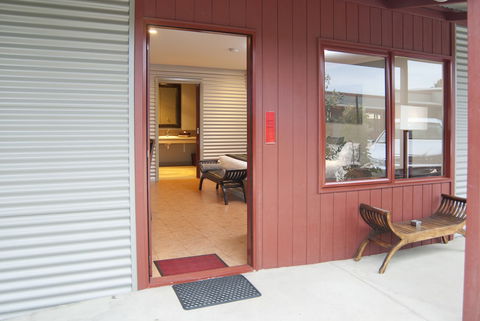 Bairnsdale Motel - Holiday Great Ocean Road 4