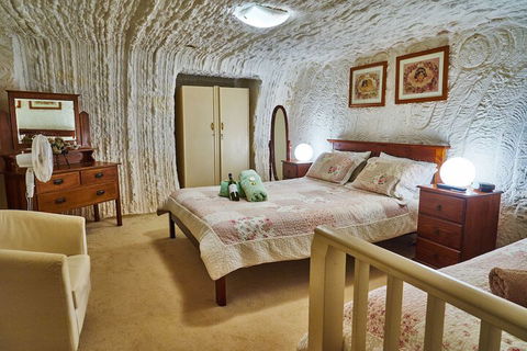 Underground Bed And Breakfast - Holiday Great Ocean Road 2