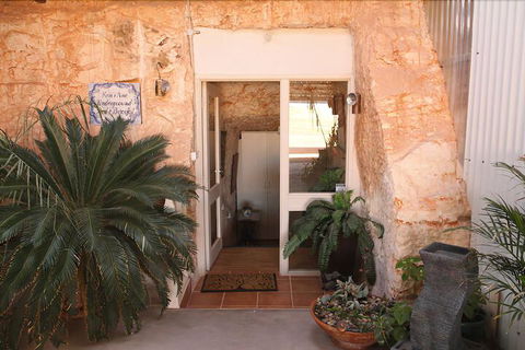 Underground Bed And Breakfast - Holiday Great Ocean Road 1