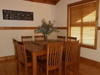 Beachport Retreat Holiday House - Holiday Great Ocean Road 5