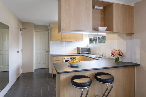 Waldorf Drummoyne Serviced Apartments - Holiday Great Ocean Road 4