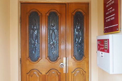 Waldorf Drummoyne Serviced Apartments - Holiday Great Ocean Road 7