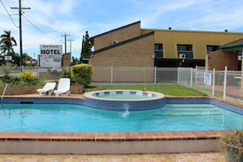 Sun Plaza Motel Mackay - Holiday Great Ocean Road 0