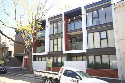 RNR Serviced Apartments North Melbourne - Holiday Great Ocean Road 1