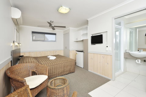 NRMA Sydney Lakeside Holiday Park - Holiday Great Ocean Road 5