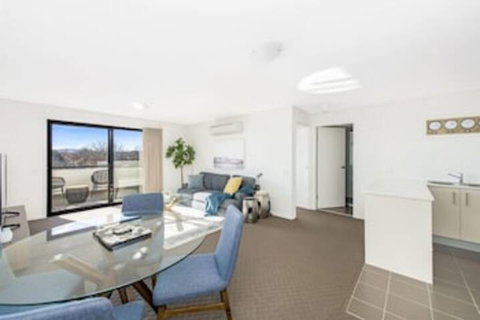 Accommodate Canberra - Century - Holiday Great Ocean Road 5