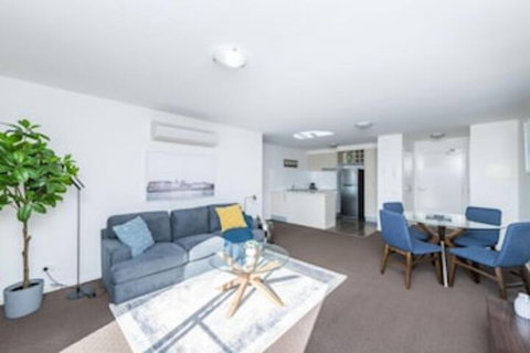Accommodate Canberra - Century - Holiday Great Ocean Road 4