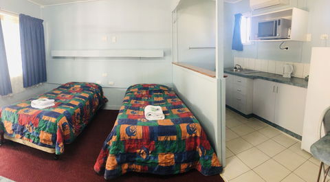 Motel Holliday Kingaroy - Holiday Great Ocean Road 1