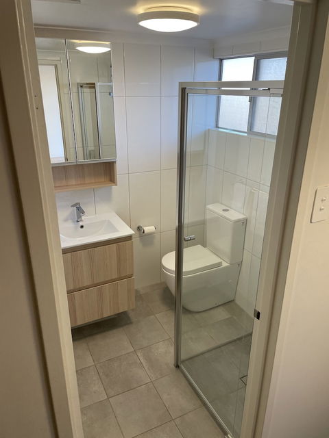 Roxby Downs Motor Inn - Holiday Great Ocean Road 1