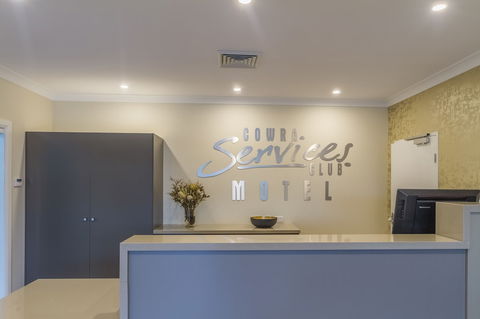 Cowra Services Club Motel - Holiday Great Ocean Road 1