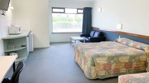 Geraldton Motor Inn - Holiday Great Ocean Road 5