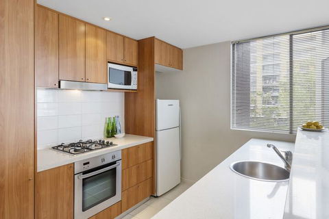 Waldorf Waitara Residential Apartments - Holiday Great Ocean Road 4