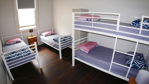 Geraldton Backpackers - Holiday Great Ocean Road 2