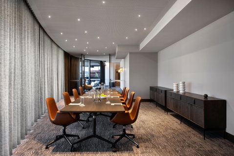 Melbourne Marriott Hotel Docklands - Holiday Great Ocean Road 9