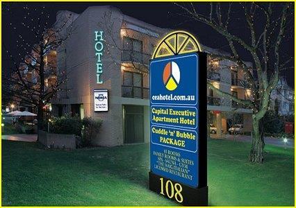 Capital Executive Apt Hotel Canberra - Holiday Great Ocean Road 0