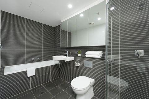 Astra Apartments North Sydney - Holiday Great Ocean Road 3