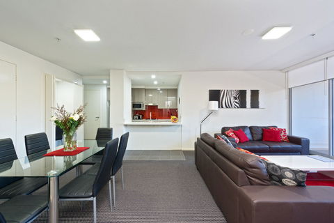 Astra Apartments North Sydney - Holiday Great Ocean Road 8
