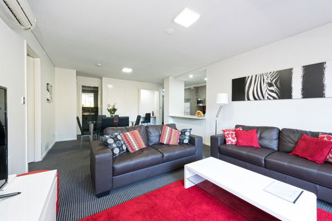 Astra Apartments North Sydney - Holiday Great Ocean Road 9